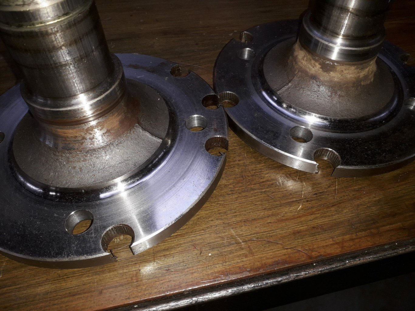 Machining down axle WMS centrebore Tech Talk oldschool.co.nz