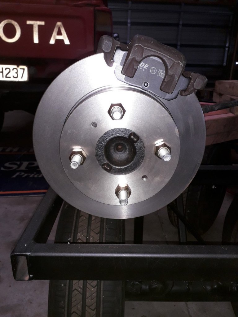 Machining down axle WMS centrebore Tech Talk oldschool.co.nz